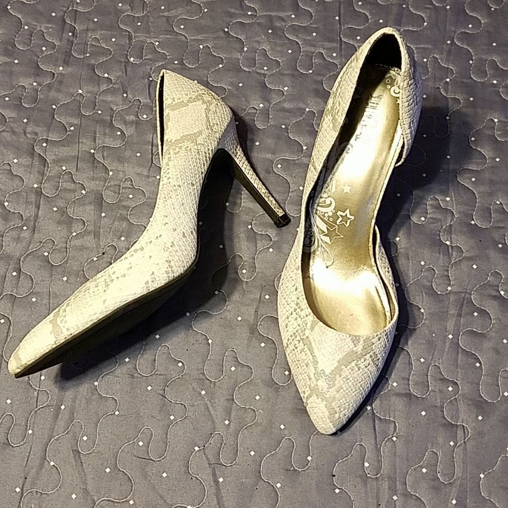 Brash snake print heels size 9.5